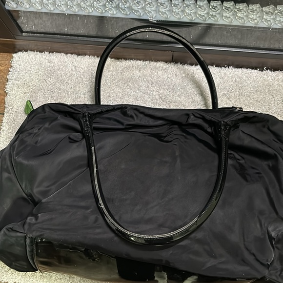 EUC Kate Spade Nylon traveling bag! Two drawstring pockets outside! - Picture 5 of 12